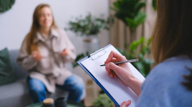 5 Key Benefits of Choosing Luxury Rehab for Executives